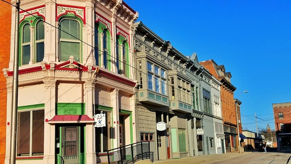 court street image